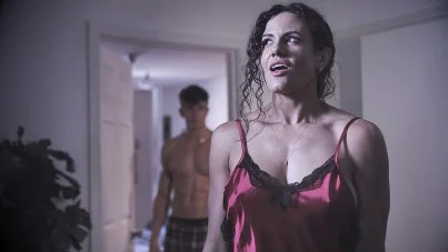 Go Back To Sleep... With Me, 4K
